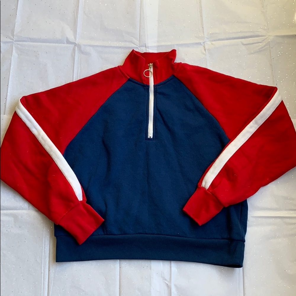 Half zip sweatshirt: Medium